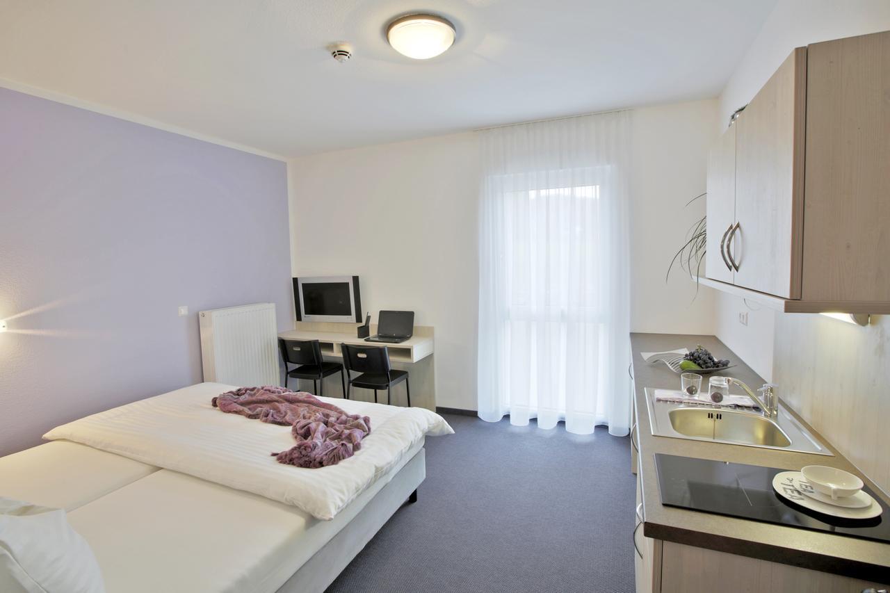 Topmotel Oberegging Eksteriør billede